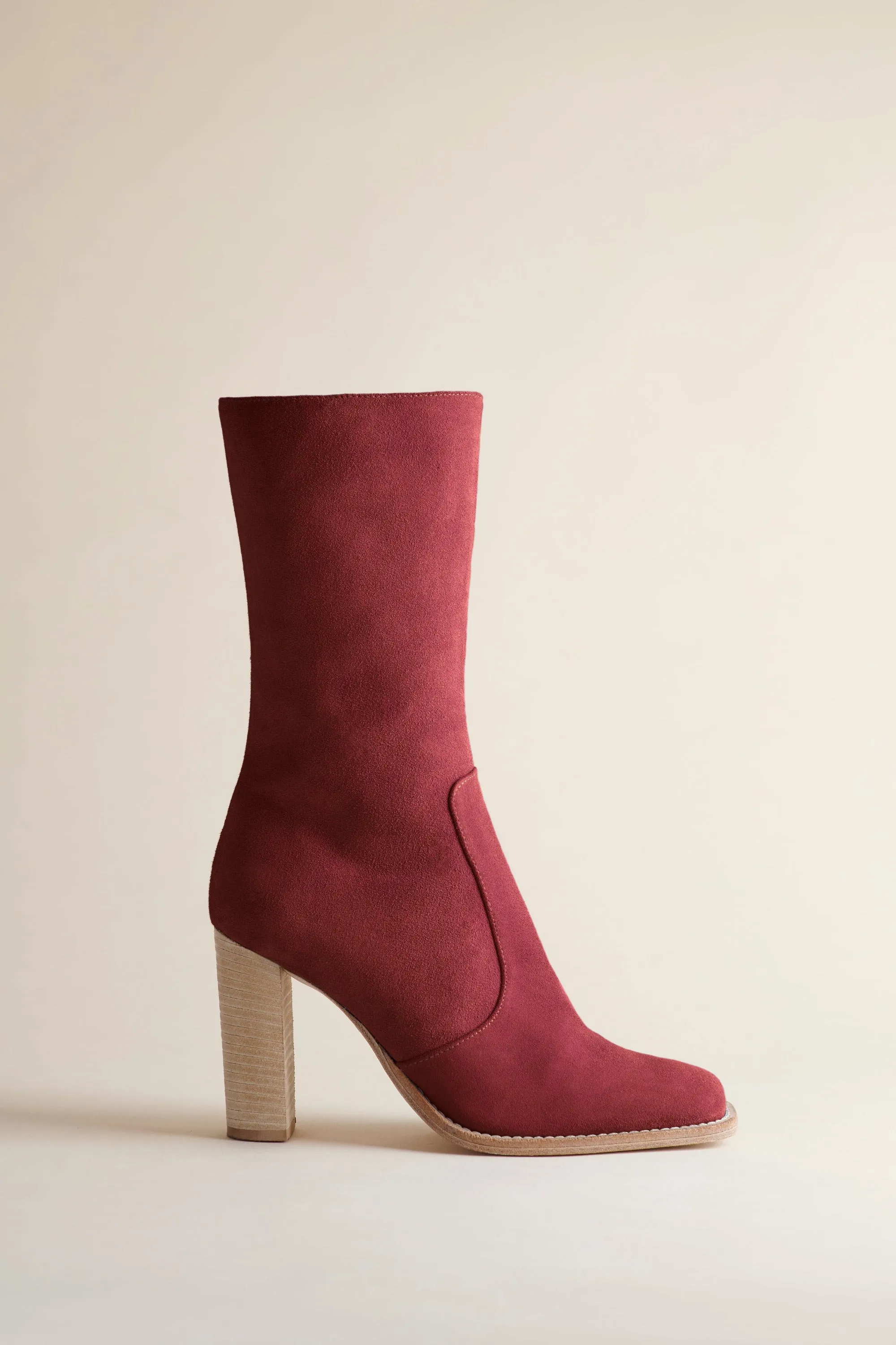 Lauryn Boot in Oxblood Suede